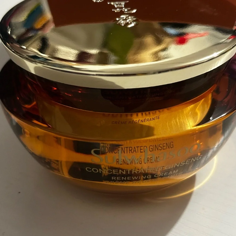 Sulwhasoo Concentrated Ginseng Rejuvenating Cream NEVER USED IN BOX! - Picture 9 of 10